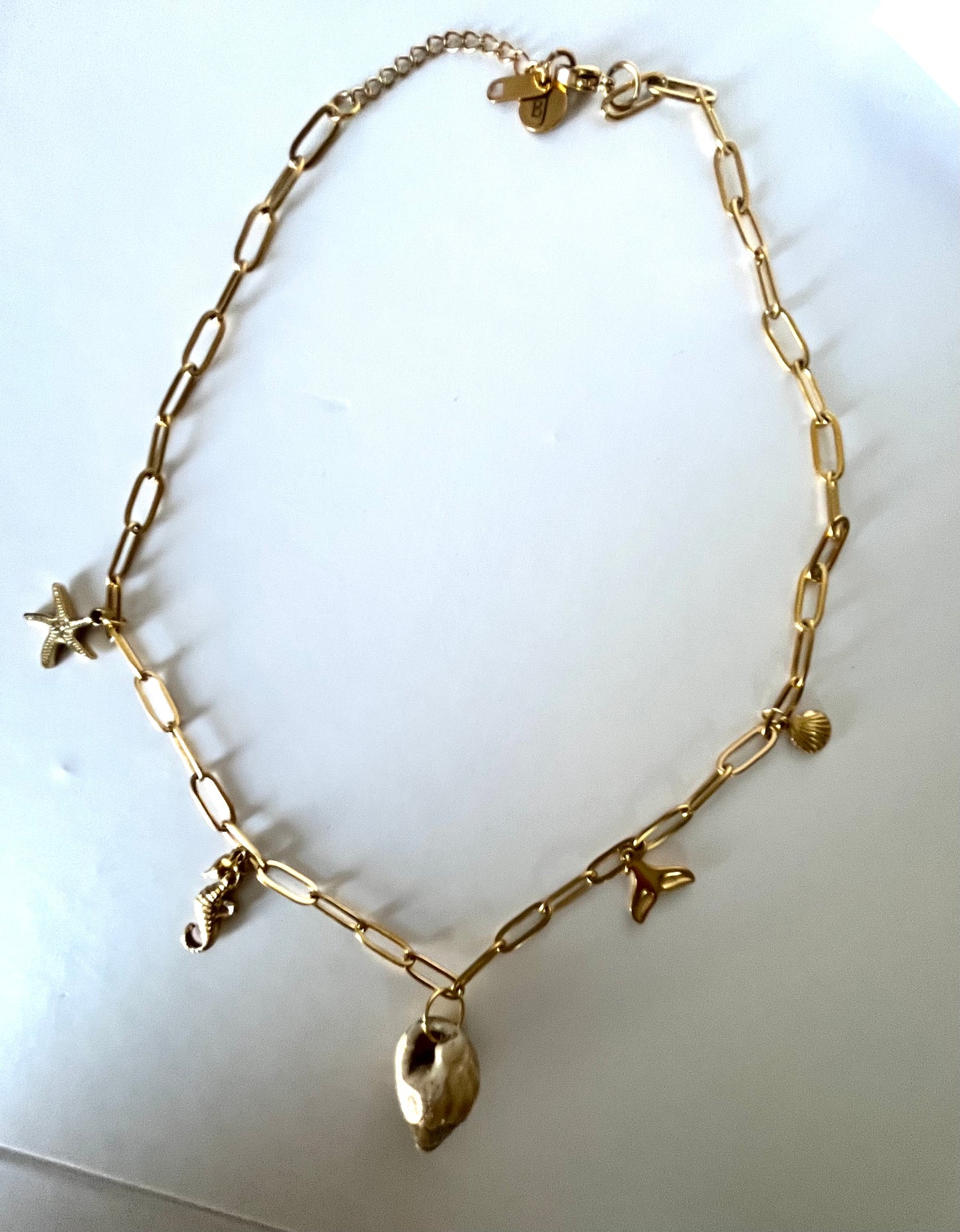 Marvela l Composition collier charmes