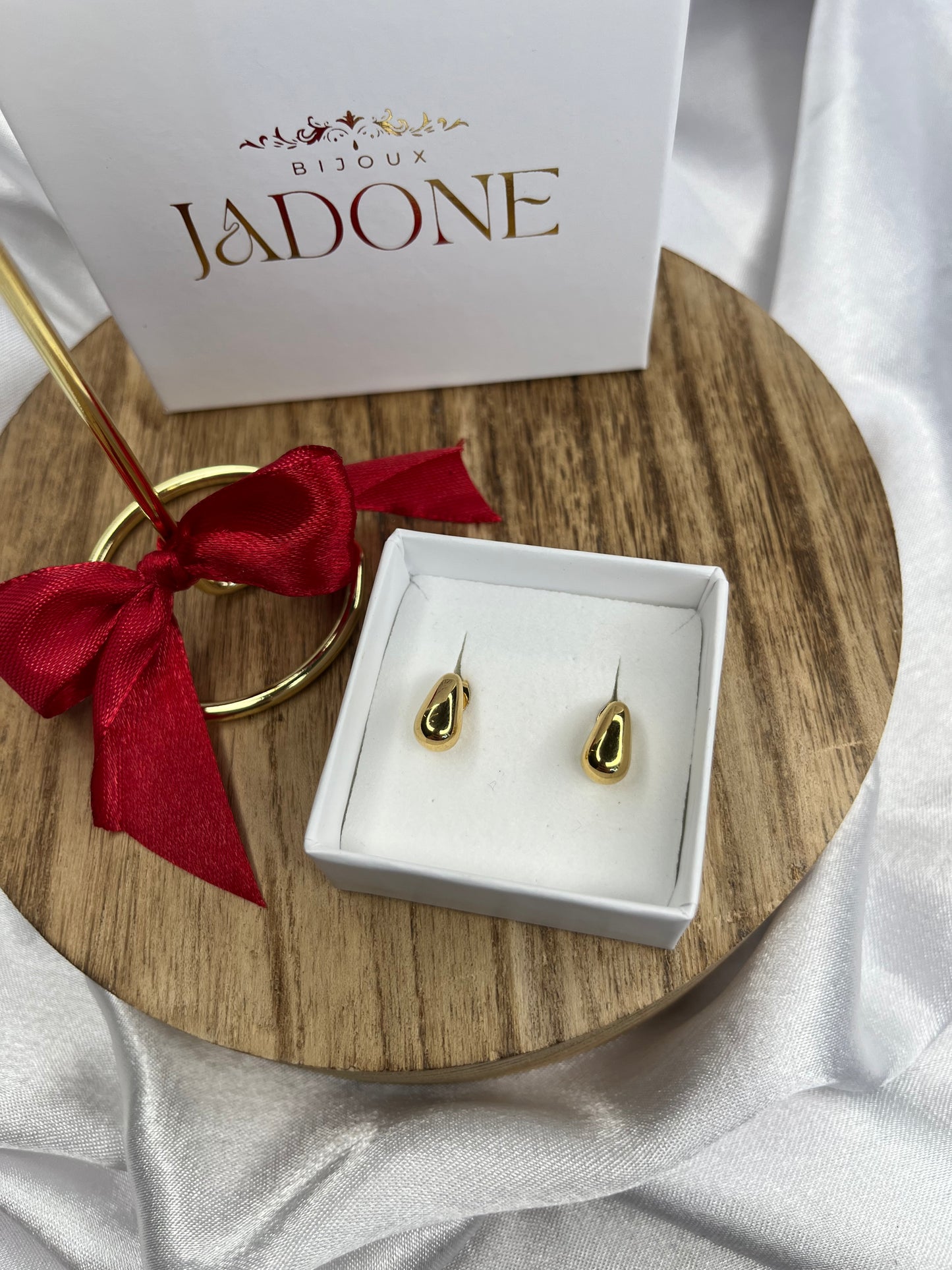 CARINE l Boucles d'oreilles petite gouttelette dorées ou argentées