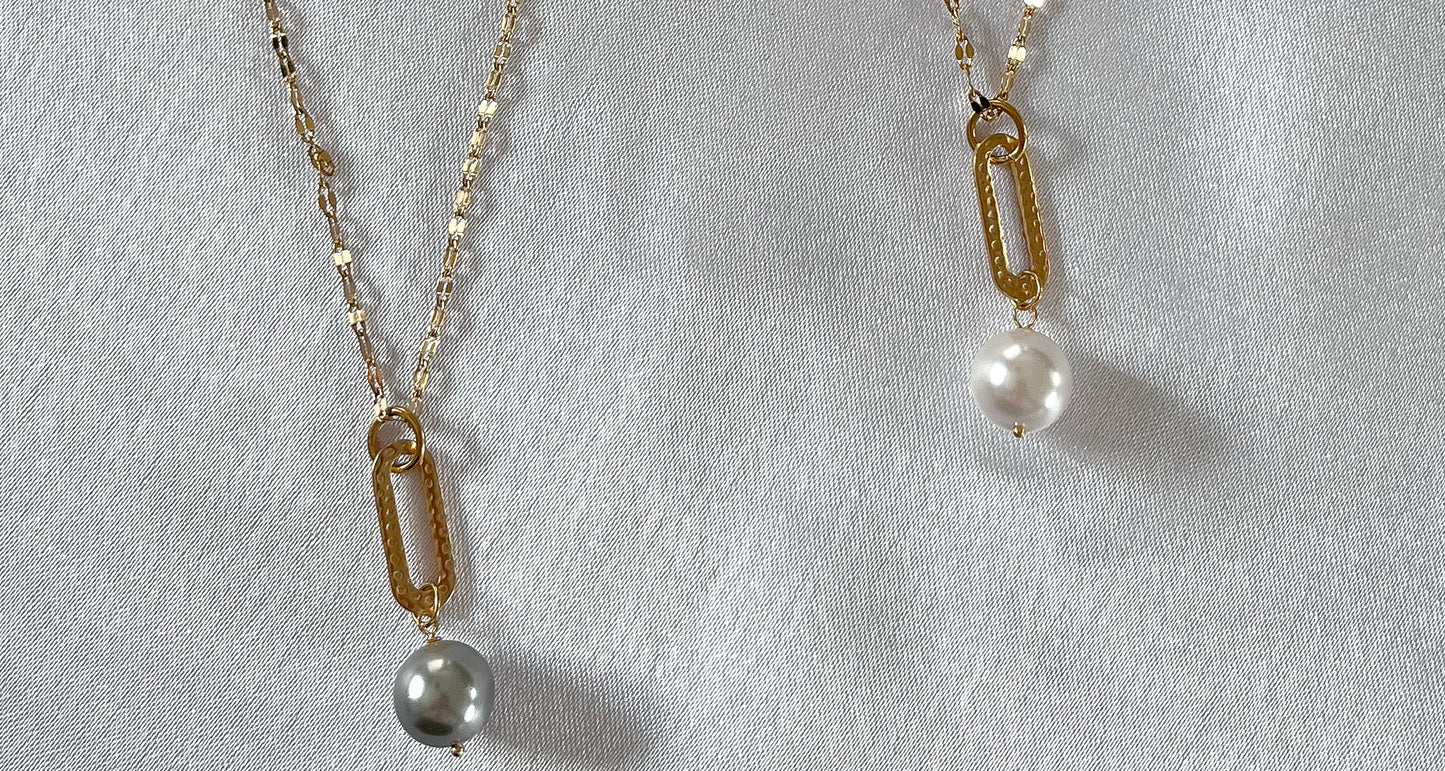 ONLY l Collier doré et perle
