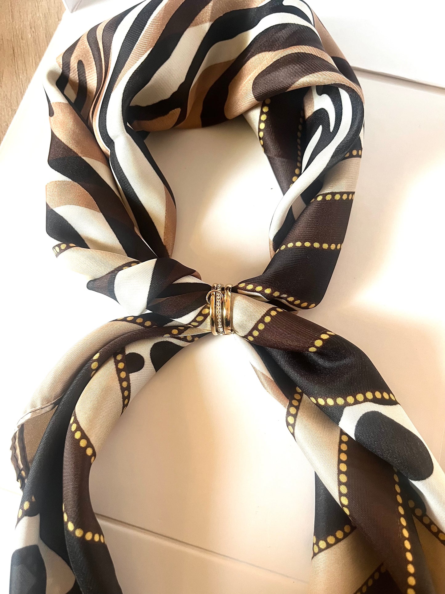 Brownie l Foulard élégant marron