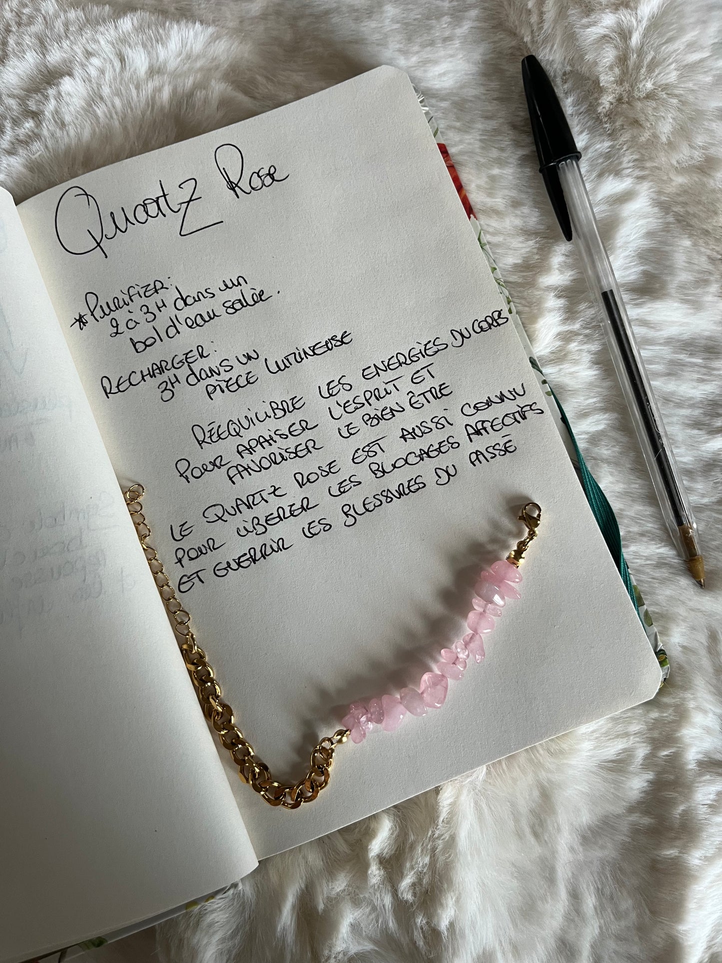 Blima l Bracelet doré et quartz Rose