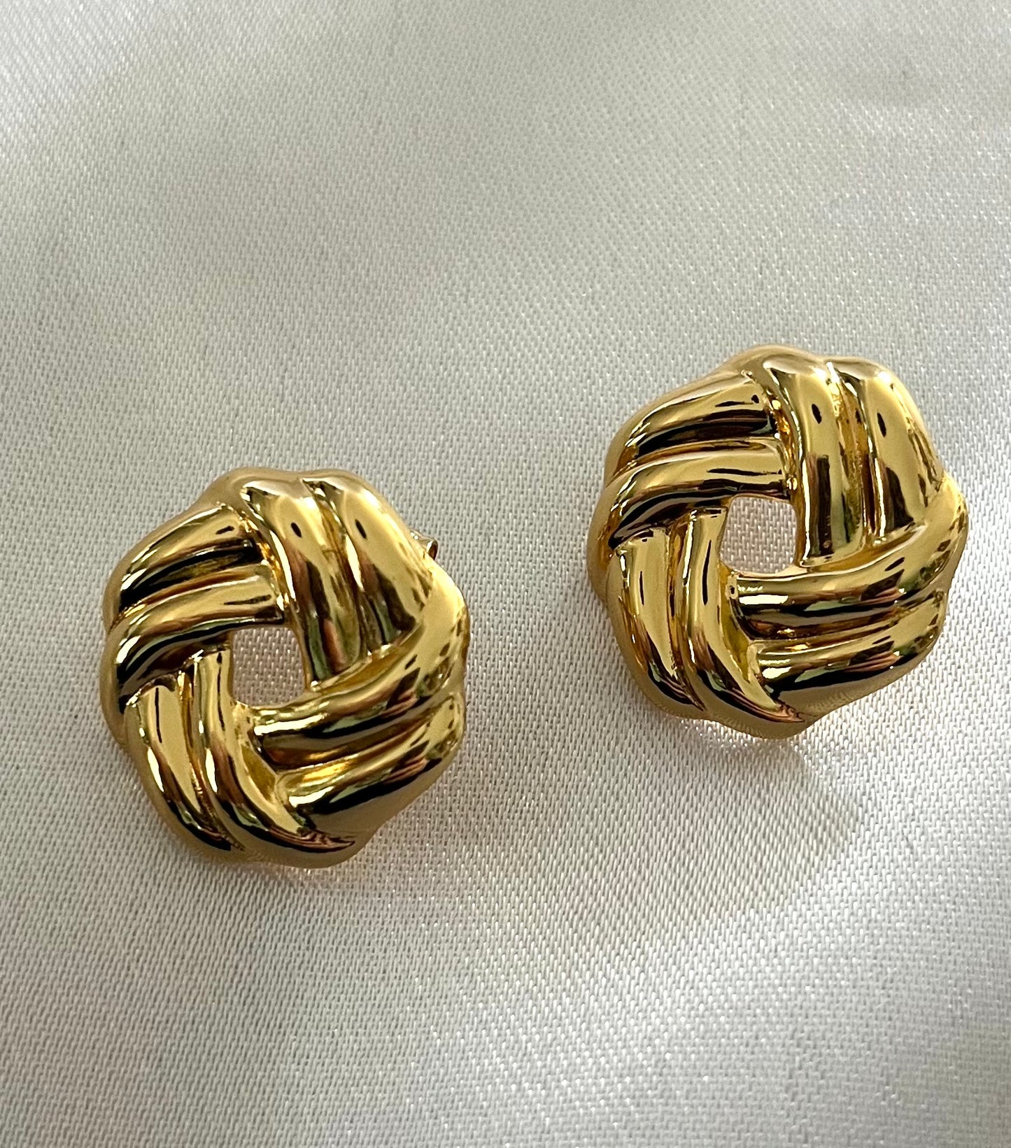 ALIZÉE l Boucles d'oreilles dorées ronde