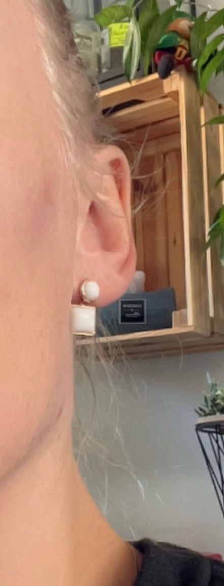 MARIE l Boucles d'oreilles dorées et blanche
