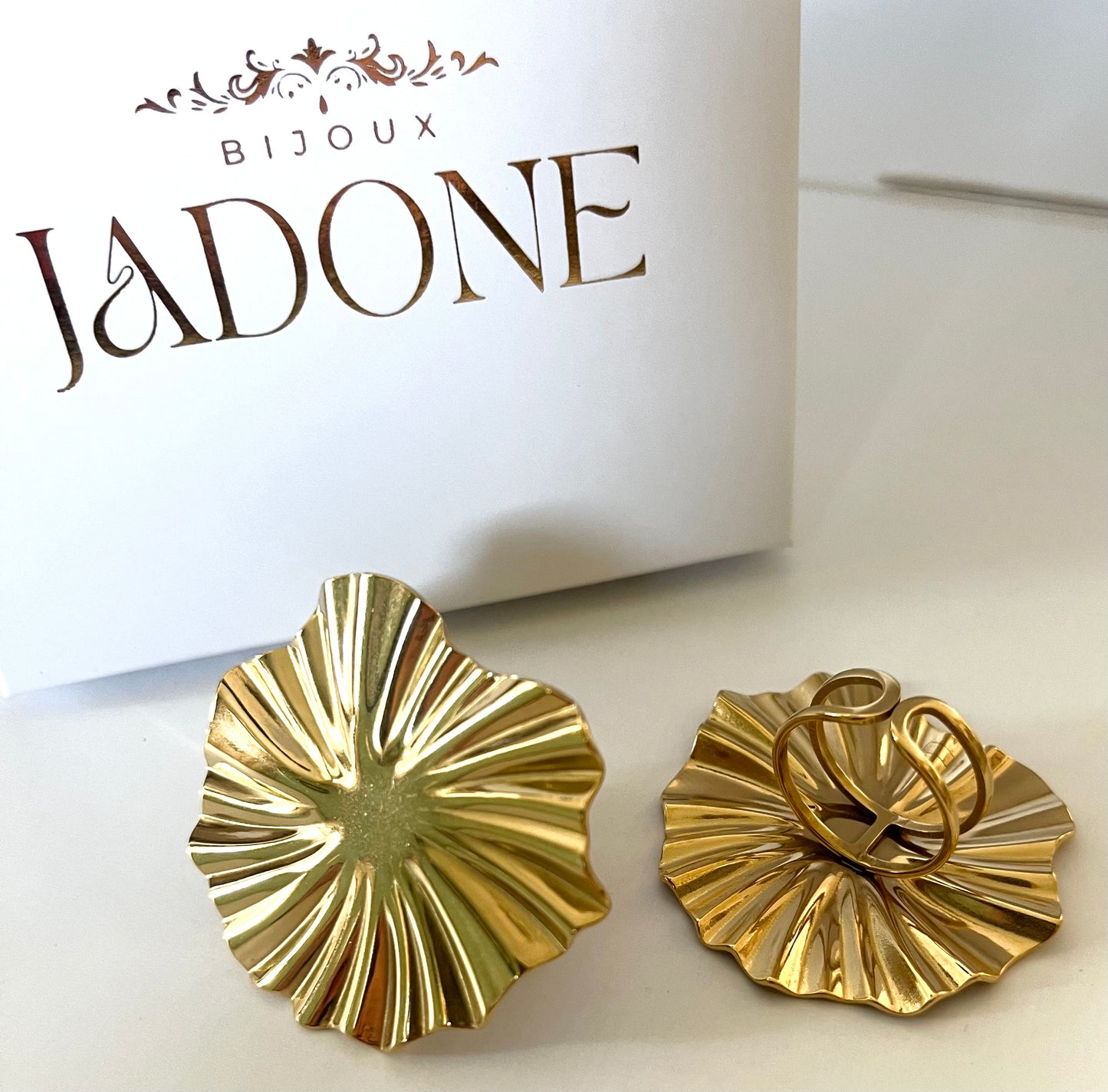 MATHILDE l Bague ajustable imposante dorée