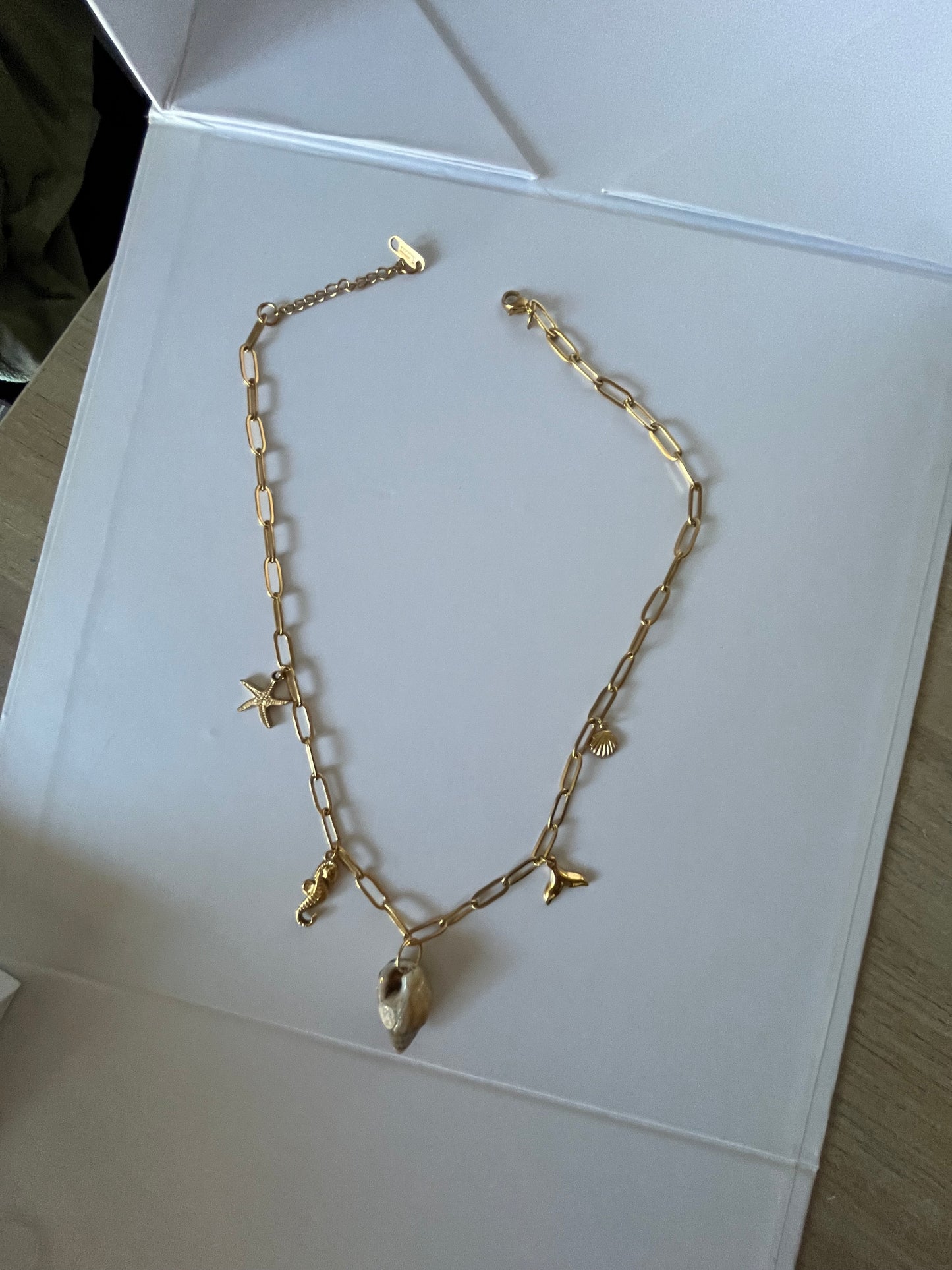 Marvela l Composition collier charmes