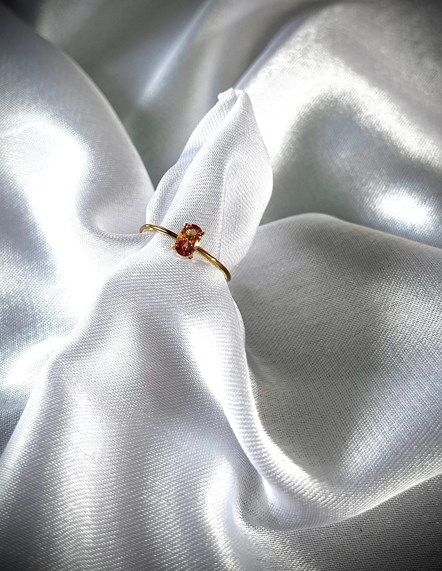 AZUR l Bague dorée en acier inoxydable et pierre serti