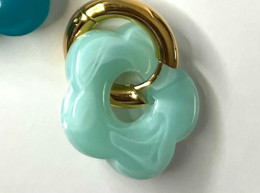 VILADY l Boucles d'oreilles créoles à fleur colorés