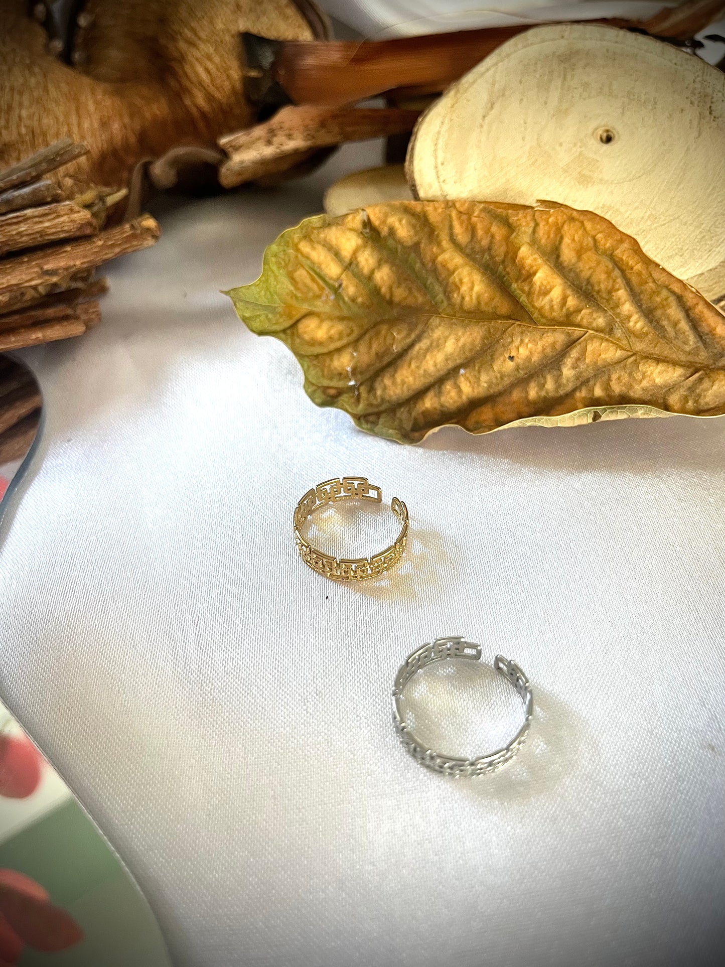 JUNE l Bague ajustable dorée ou argentée