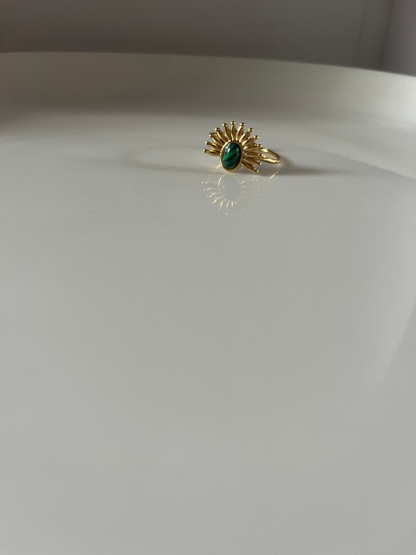 Aure l Bague ajustable dorée verte ou bleu