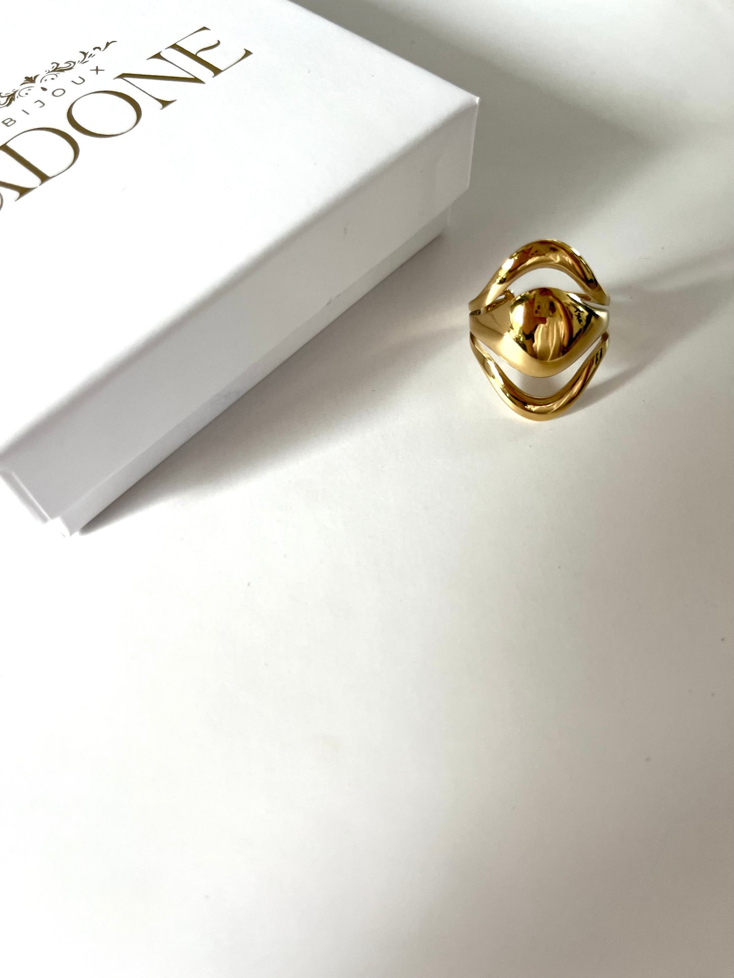 Sirena l Bague imposante chic doré