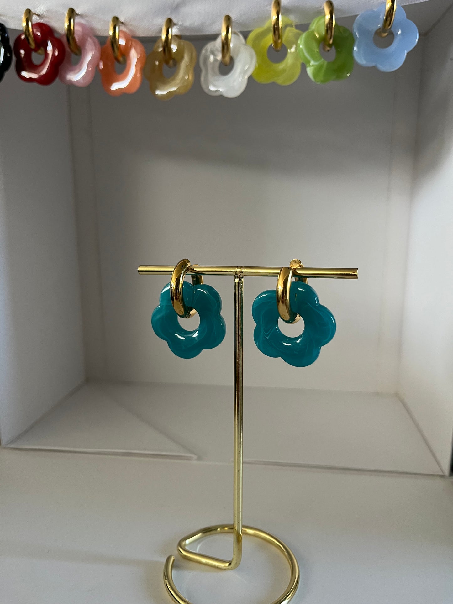 VILADY l Boucles d'oreilles créoles à fleur colorés