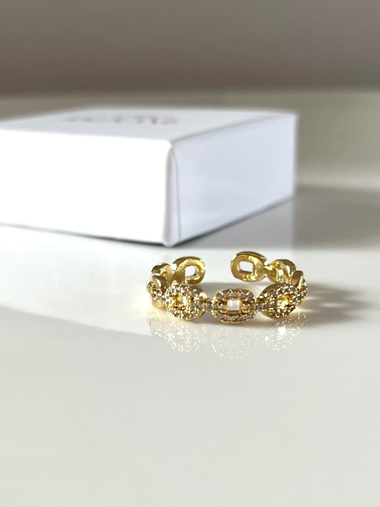 Enamoré l bague ajustable dorée et zircon blanc