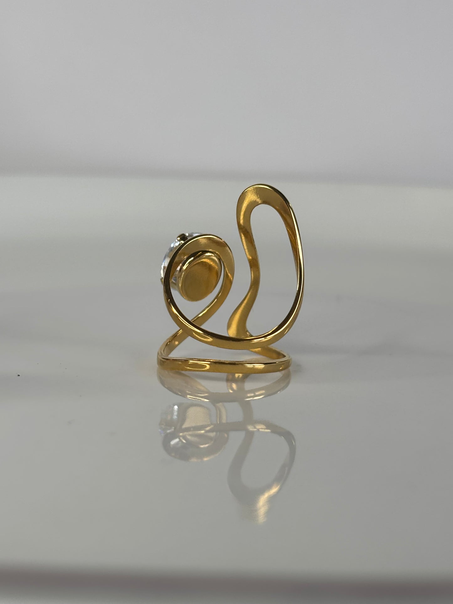 Zaina l bague ajustable dorée et zircon blanc