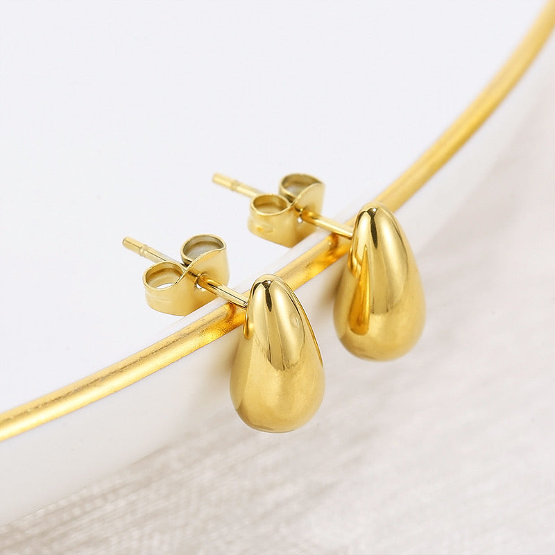 CARINE l Boucles d'oreilles petite gouttelette dorées ou argentées