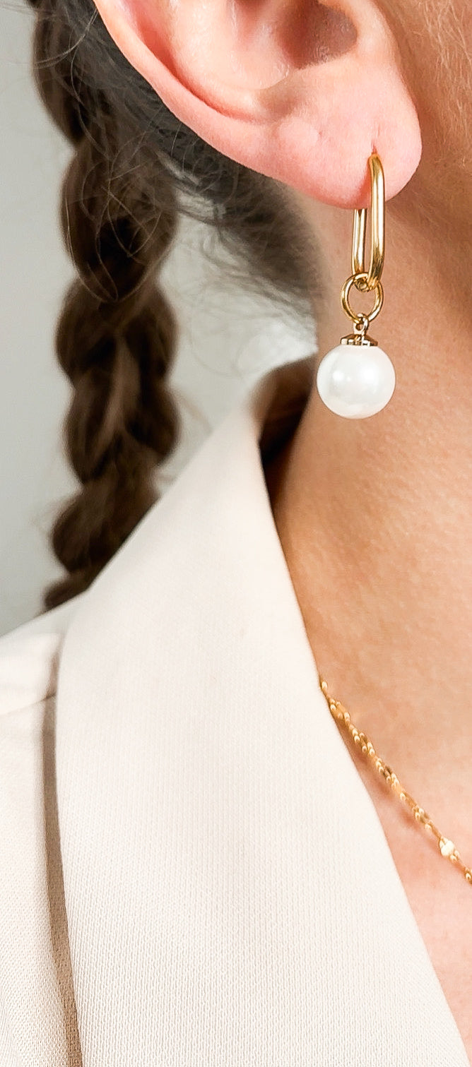 ONLY l Boucles d'oreilles dorées à perle