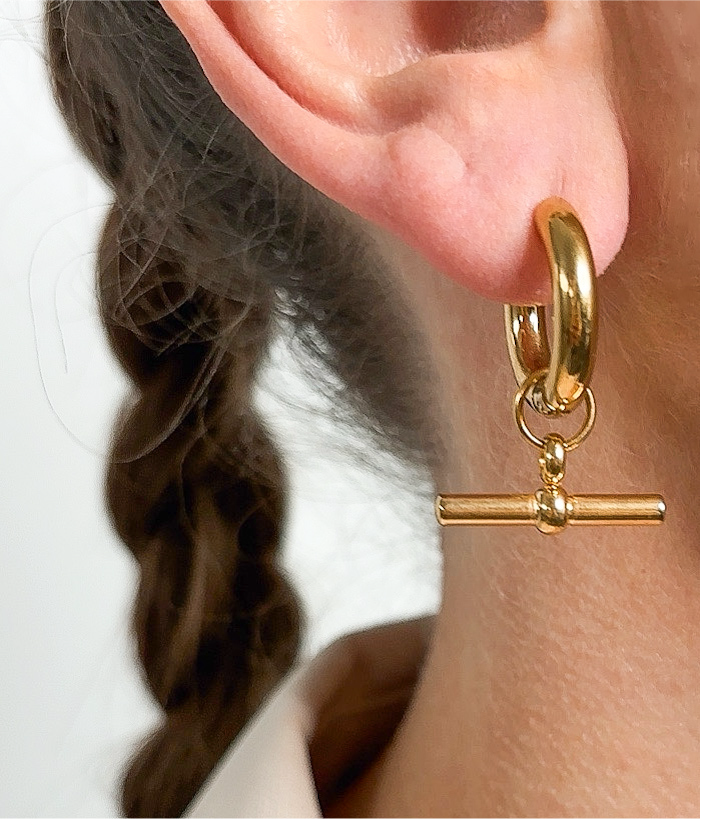 MOERA l Boucles d'oreilles dorées en acier inoxydable