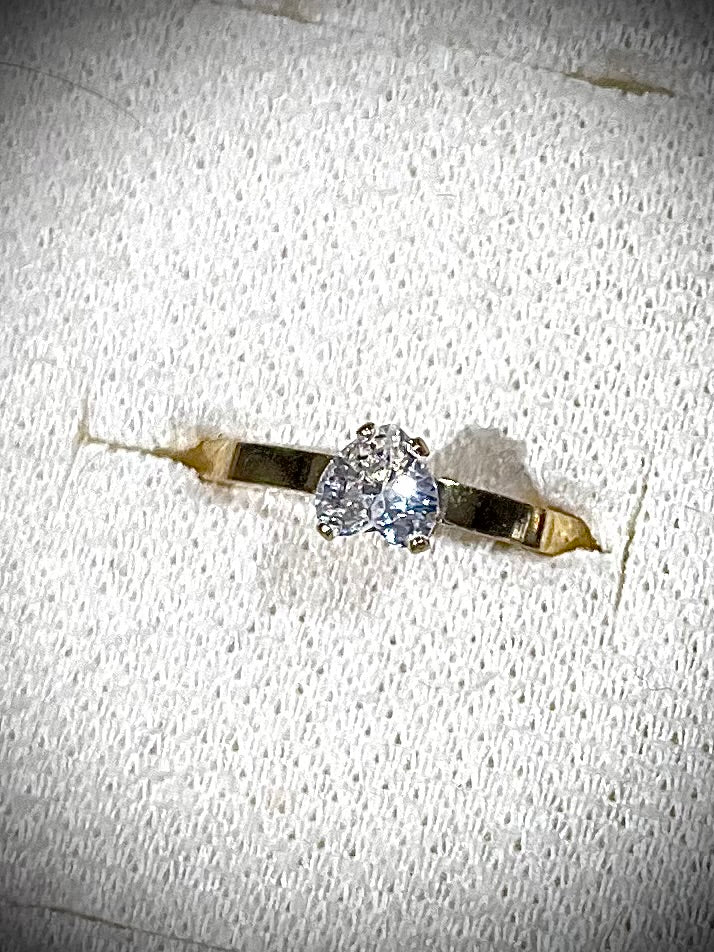 NOÉ l Bague dorée zircon cœur