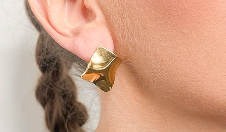 MALIA l Boucles d'oreilles dorées en acier inoxydable