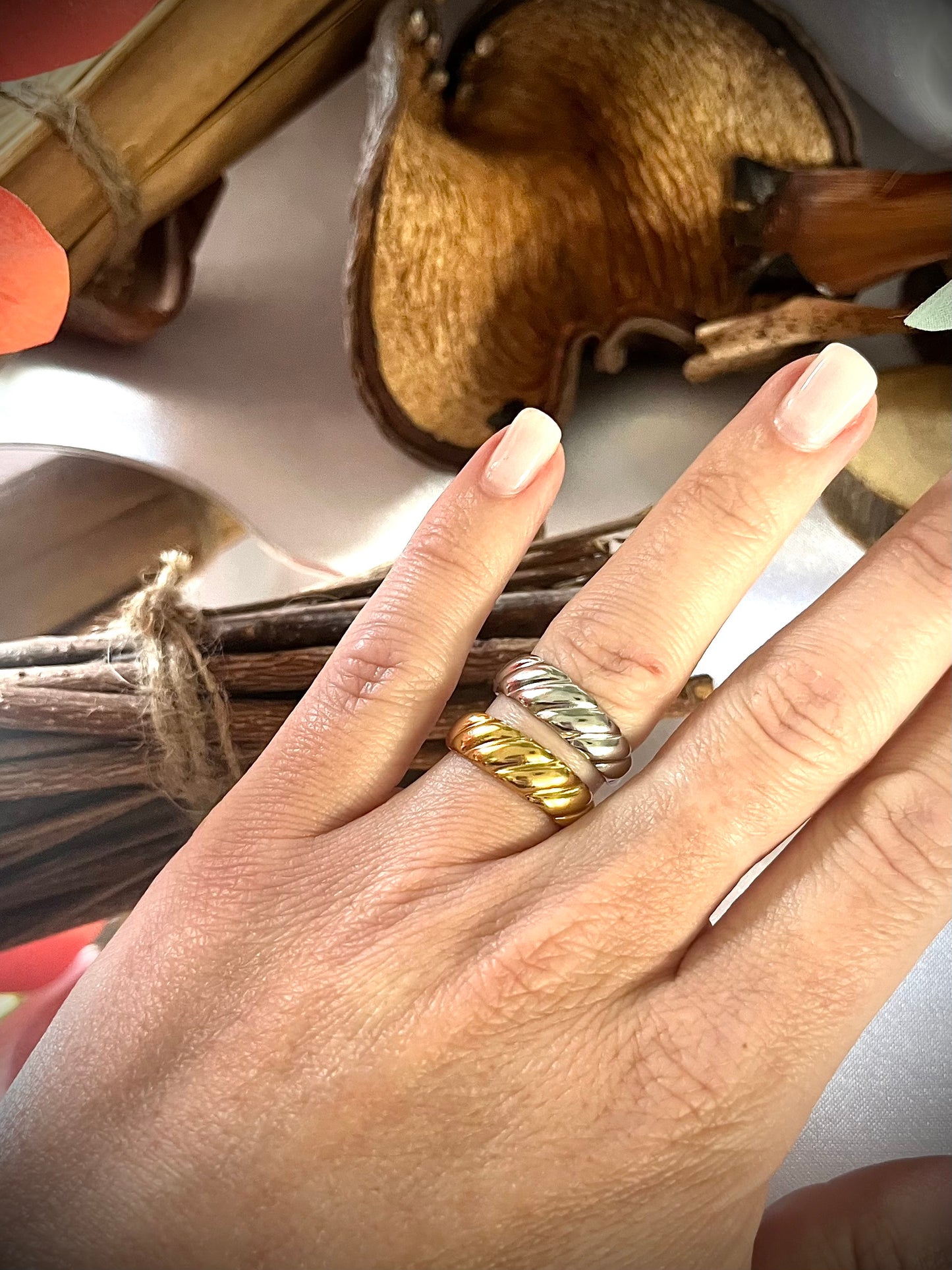 LUNE l Bague effet croissant dorée et argentée