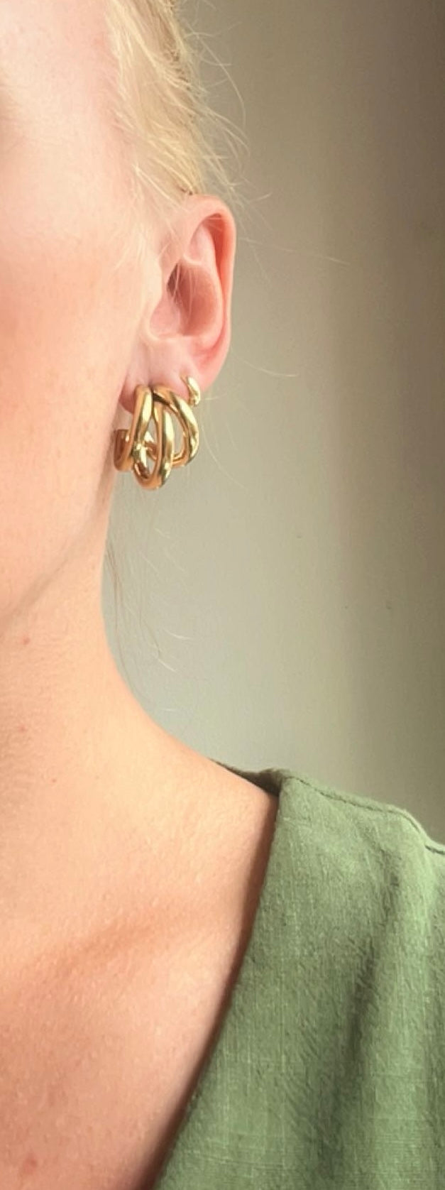 HINA l Boucles d'oreilles créoles doré à 3 anneaux soudés en acier inoxydable