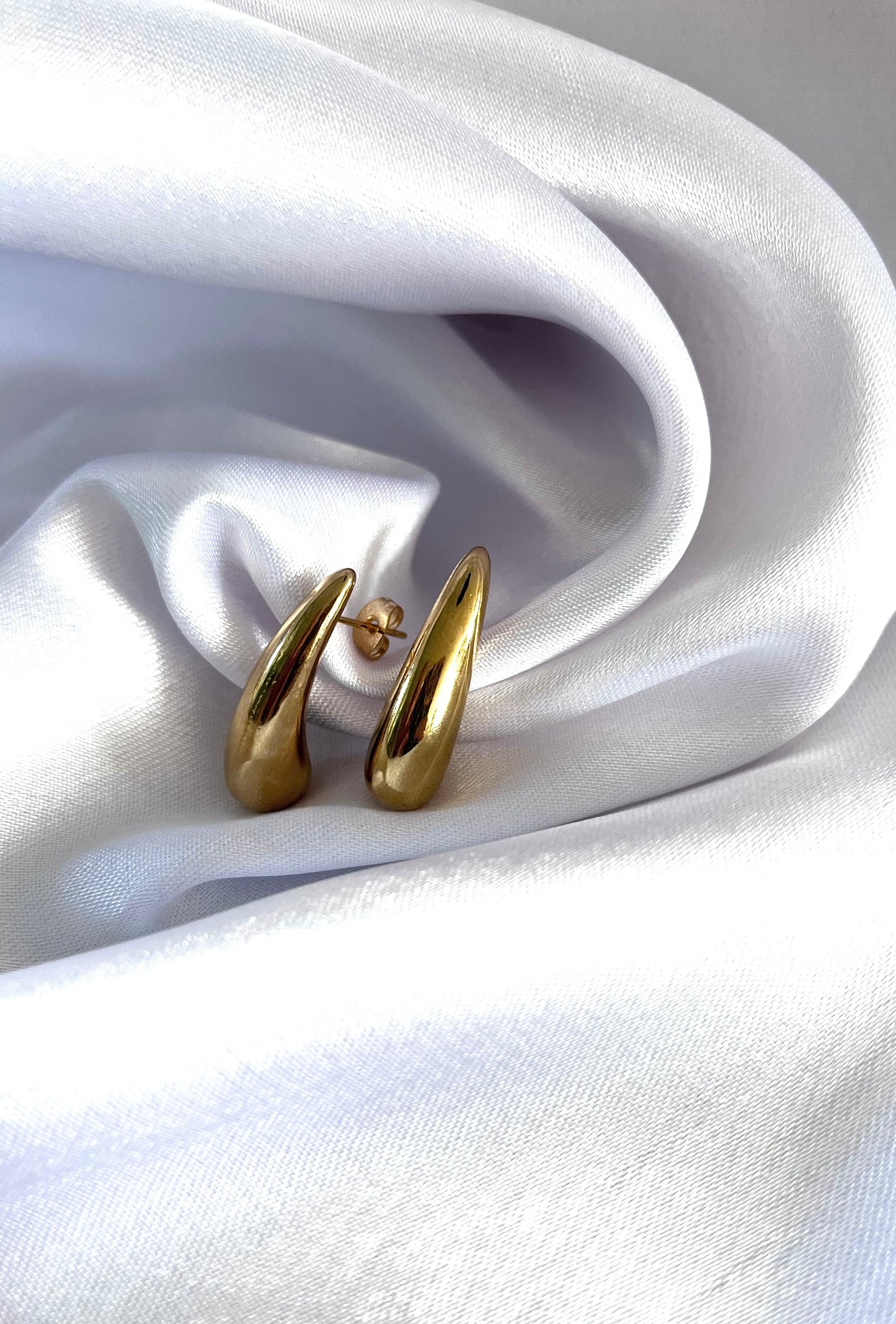 NINA l Boucles d'oreilles goûte en acier inoxydable