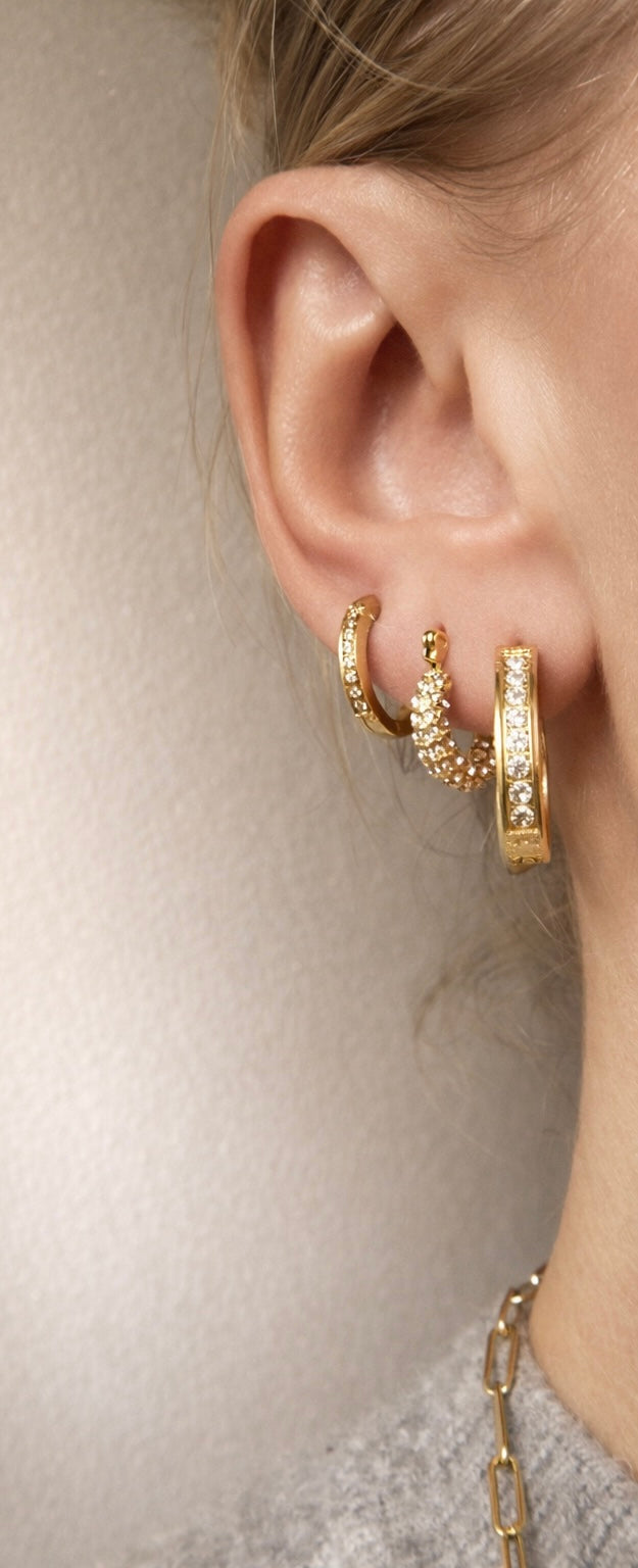 Poli l Mira l Bola ; combo boucles d'oreilles dorées et zircon blanc