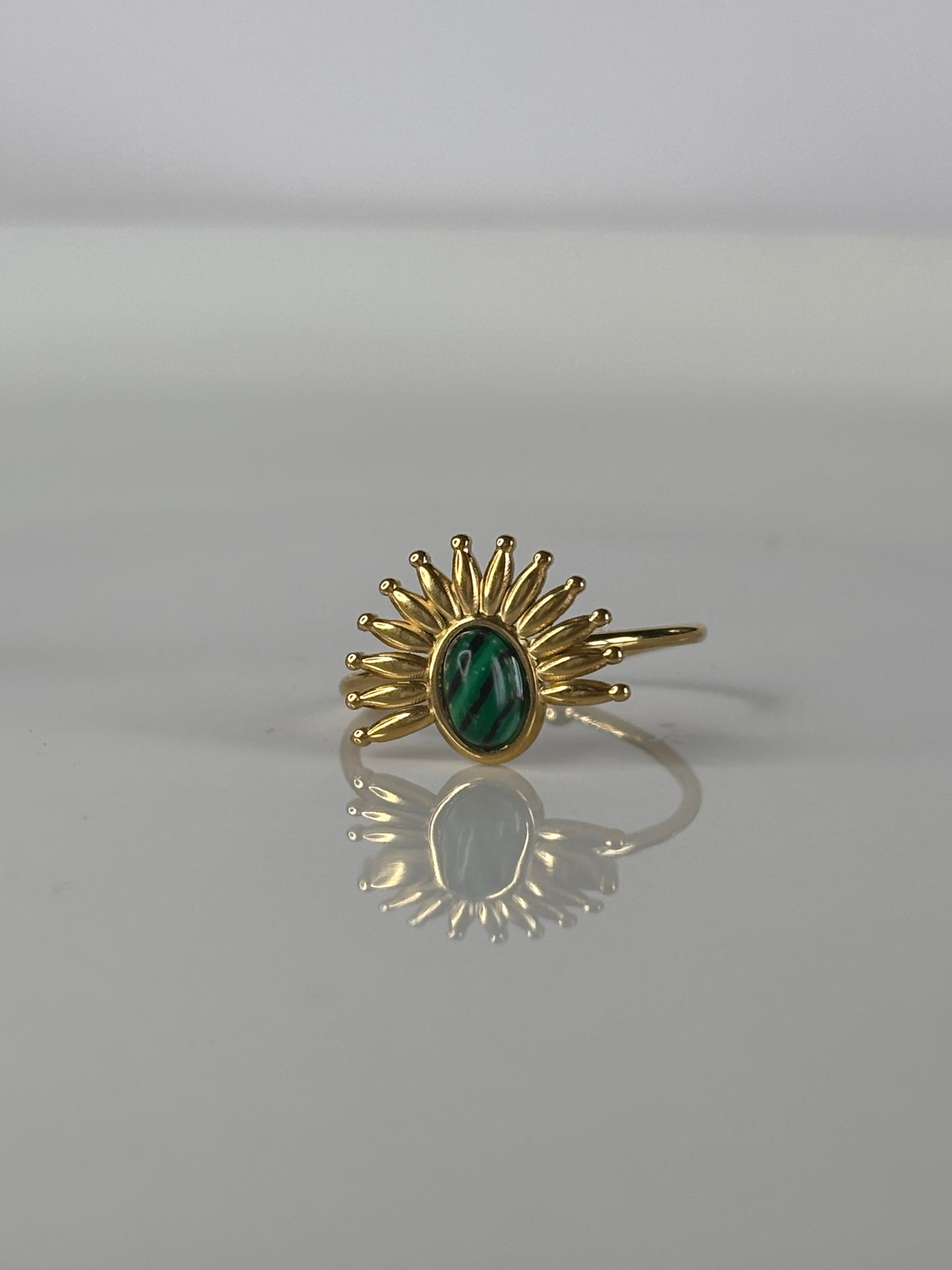 Aure l Bague ajustable dorée verte ou bleu