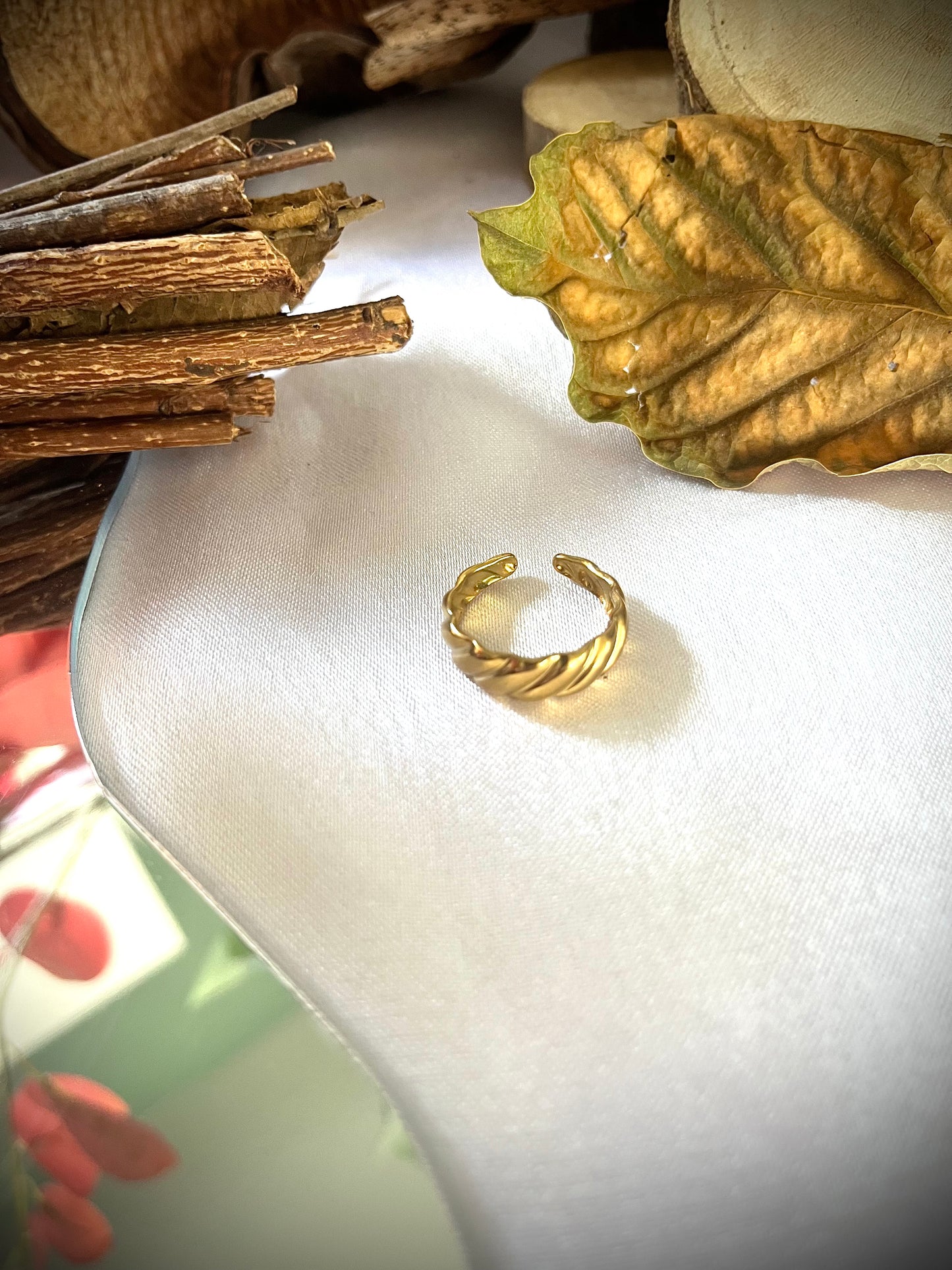 LUNE l Bague effet croissant dorée et argentée