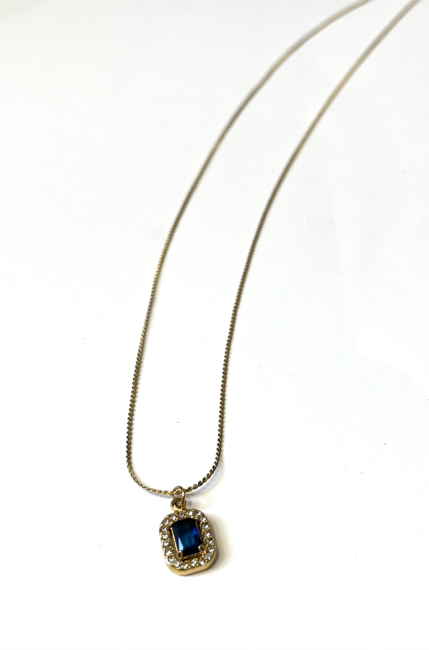 SOANA l Collier doré et zircon