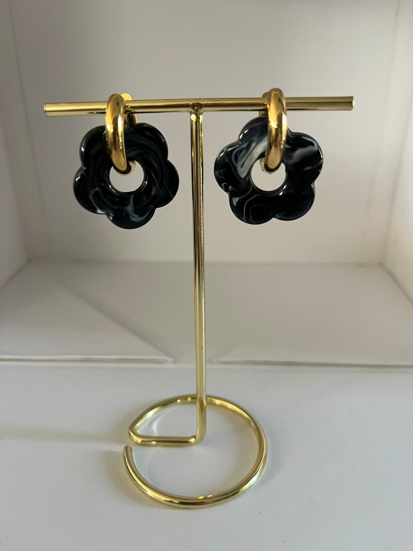 VILADY l Boucles d'oreilles créoles à fleur colorés