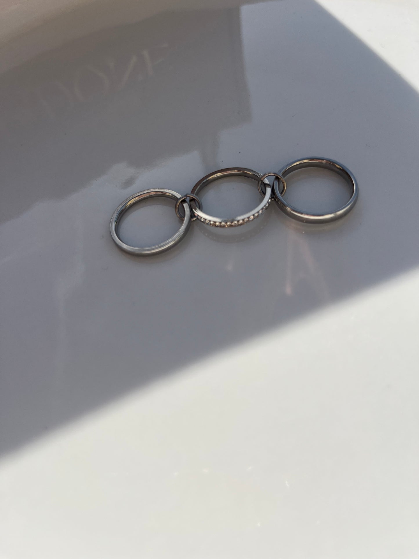 MALViNA l Bague dupe 3 anneaux doré ou argenté