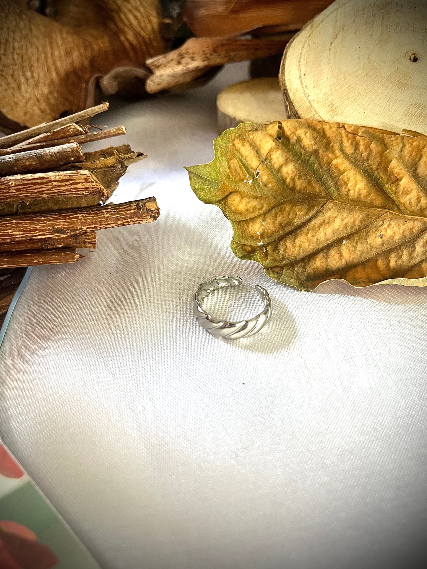 LUNE l Bague effet croissant dorée et argentée