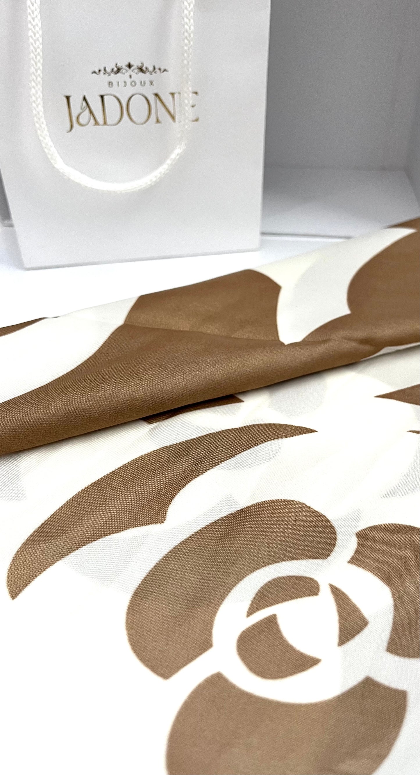 Esmee l Foulard chic carré