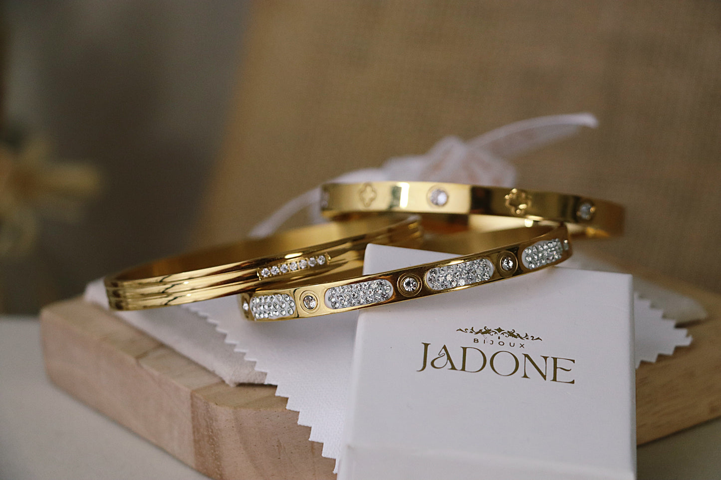 CORALIE l Bracelet jonc doré en acier inoxydable