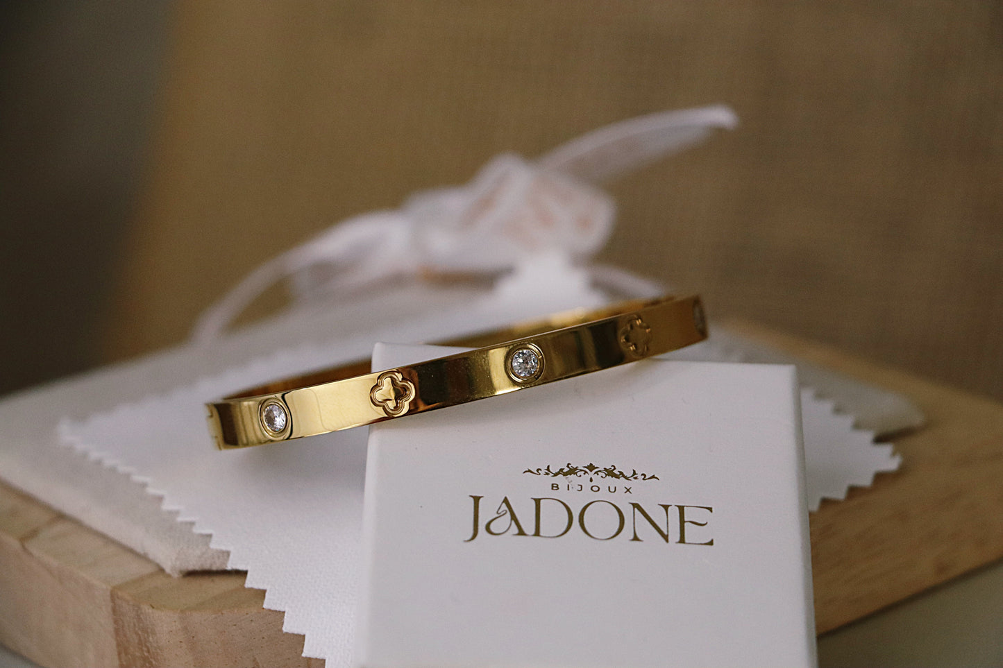 CORALIE l Bracelet jonc doré en acier inoxydable