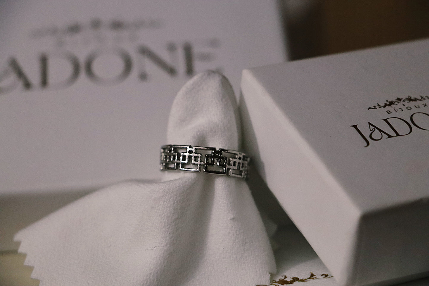 JUNE l Bague ajustable dorée ou argentée