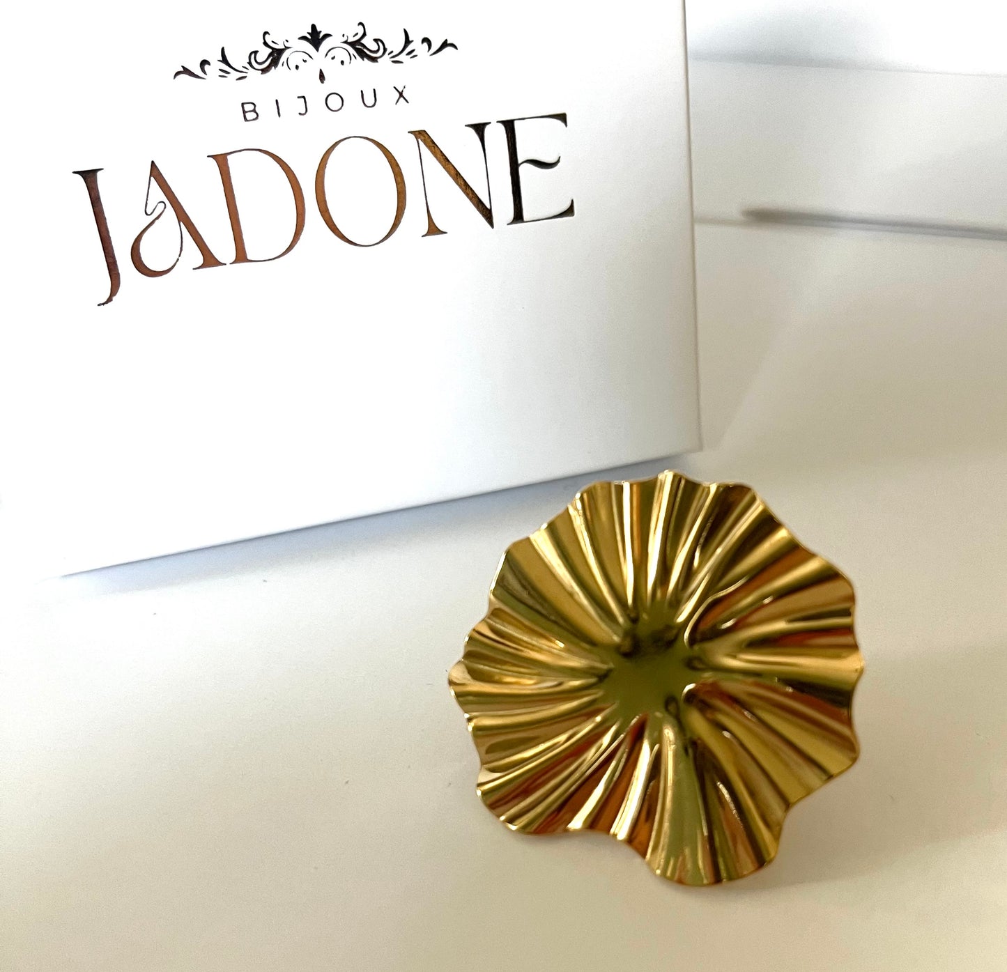 MATHILDE l Bague ajustable imposante dorée