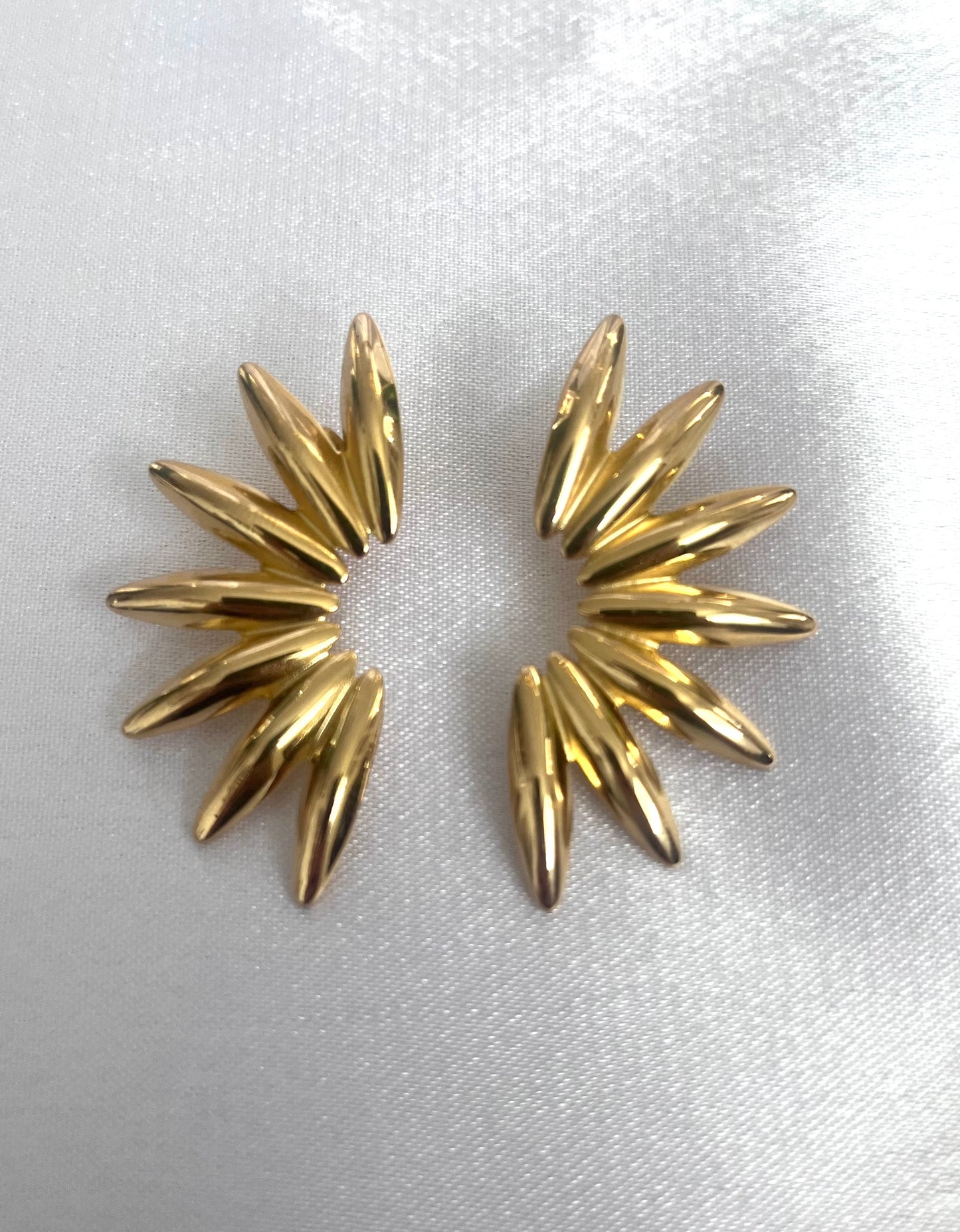 SAMBA l Boucles d'oreilles soleil doré en acier inoxydable