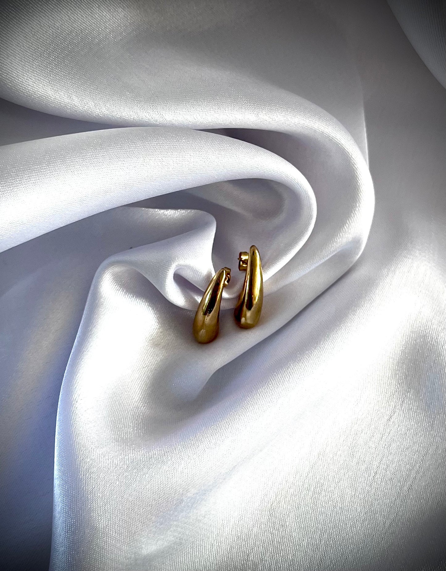NINA l Boucles d'oreilles goûte en acier inoxydable