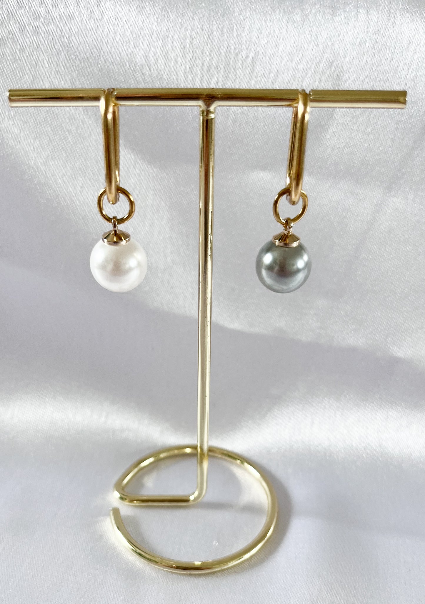 ONLY l Boucles d'oreilles dorées à perle