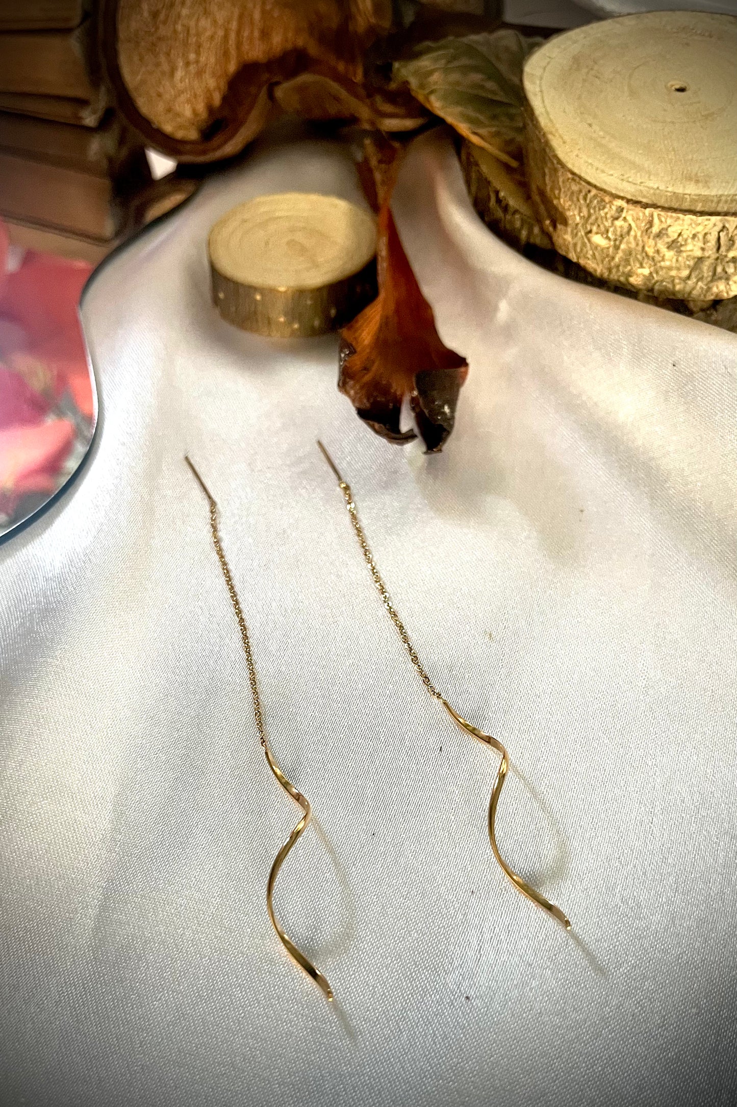 DOURIA l Boucles d'oreilles avec chaîne tombante