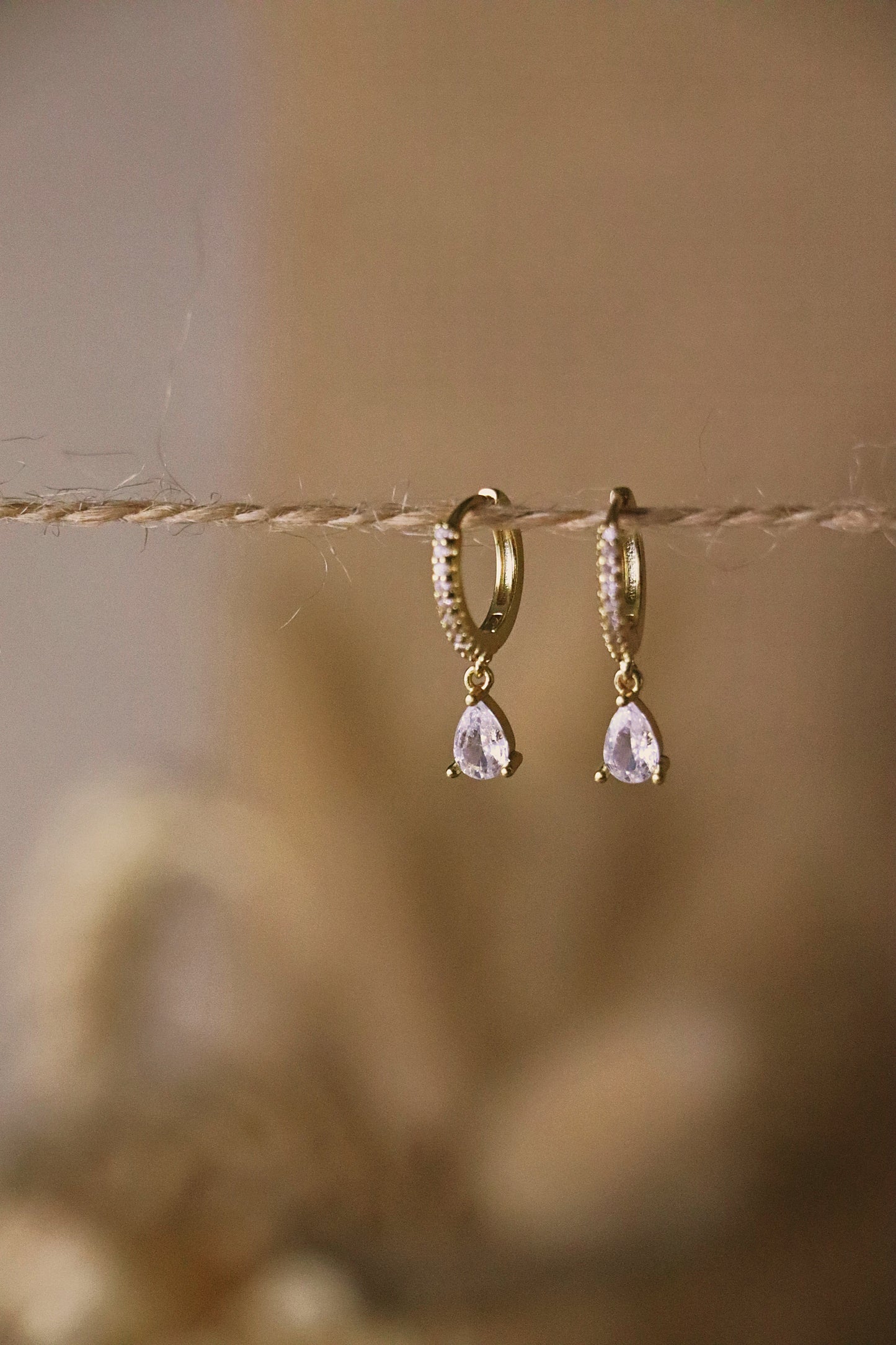 LORENA l Boucles d'oreilles tombante zircon blanc