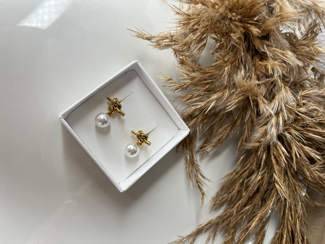 Pauline, l’âme de Bijoux JADONE : la passion des bijoux élégants et accessibles