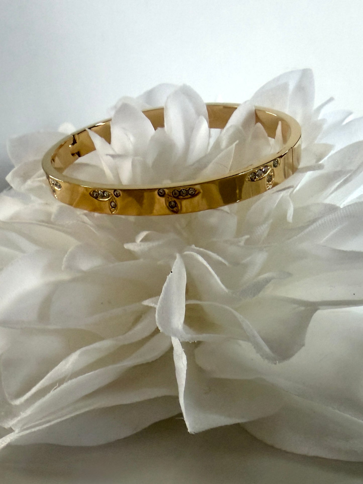 Berenice l bracelet jonc doré zircon blanc
