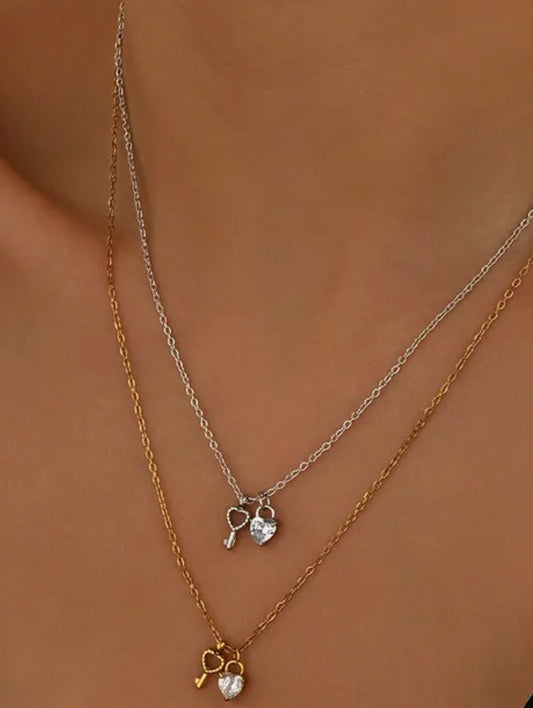 Infini l collier cœur clé argenté et/ou doré