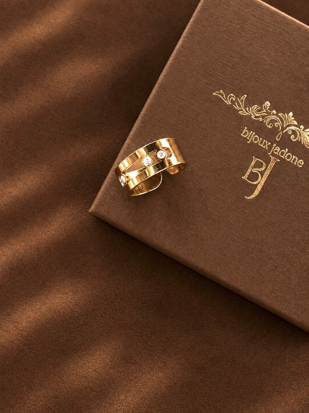 Jacquard - bague dorée et zircon blanc