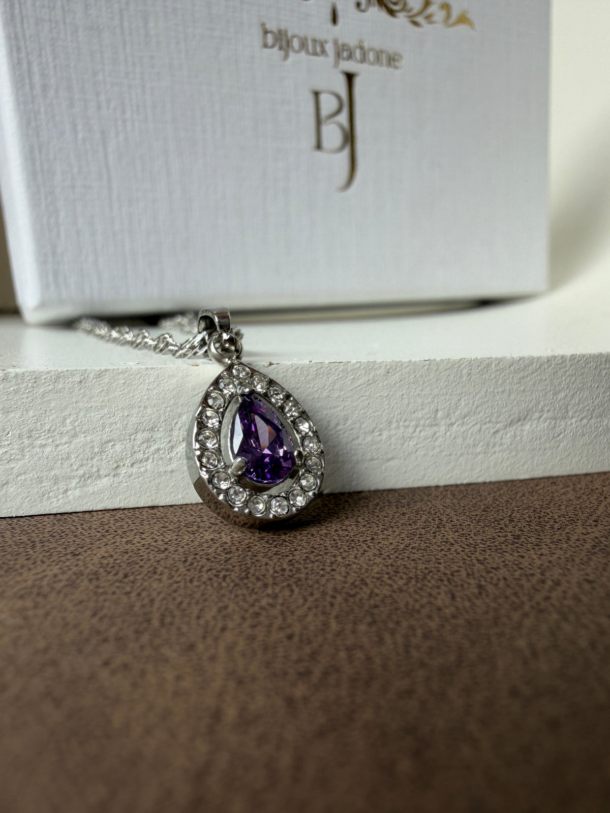 Siena - collier gouttelette argenté et sa pierre de couleur