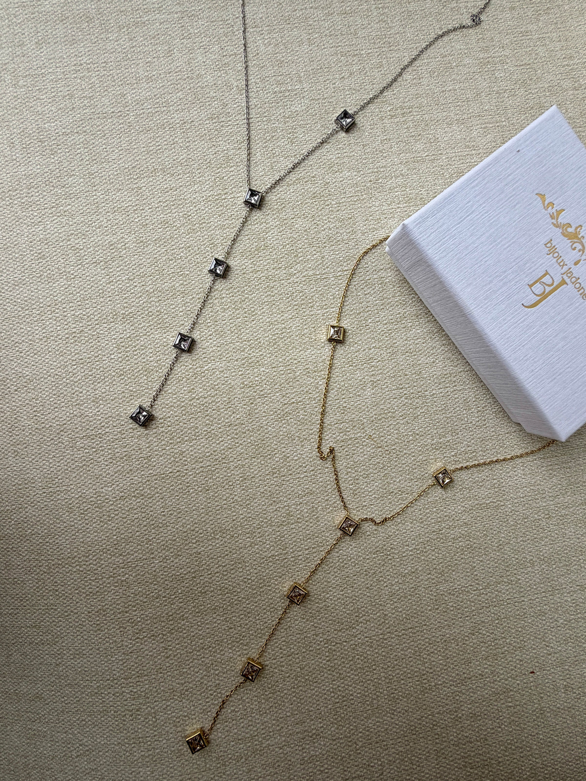 Sienne l collier Y chic doré ou argenté