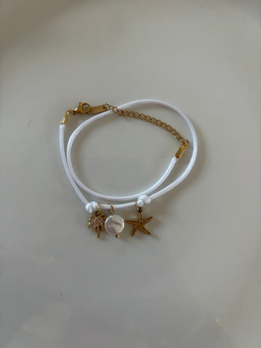 Bracelet Charms l blanc charms dorés