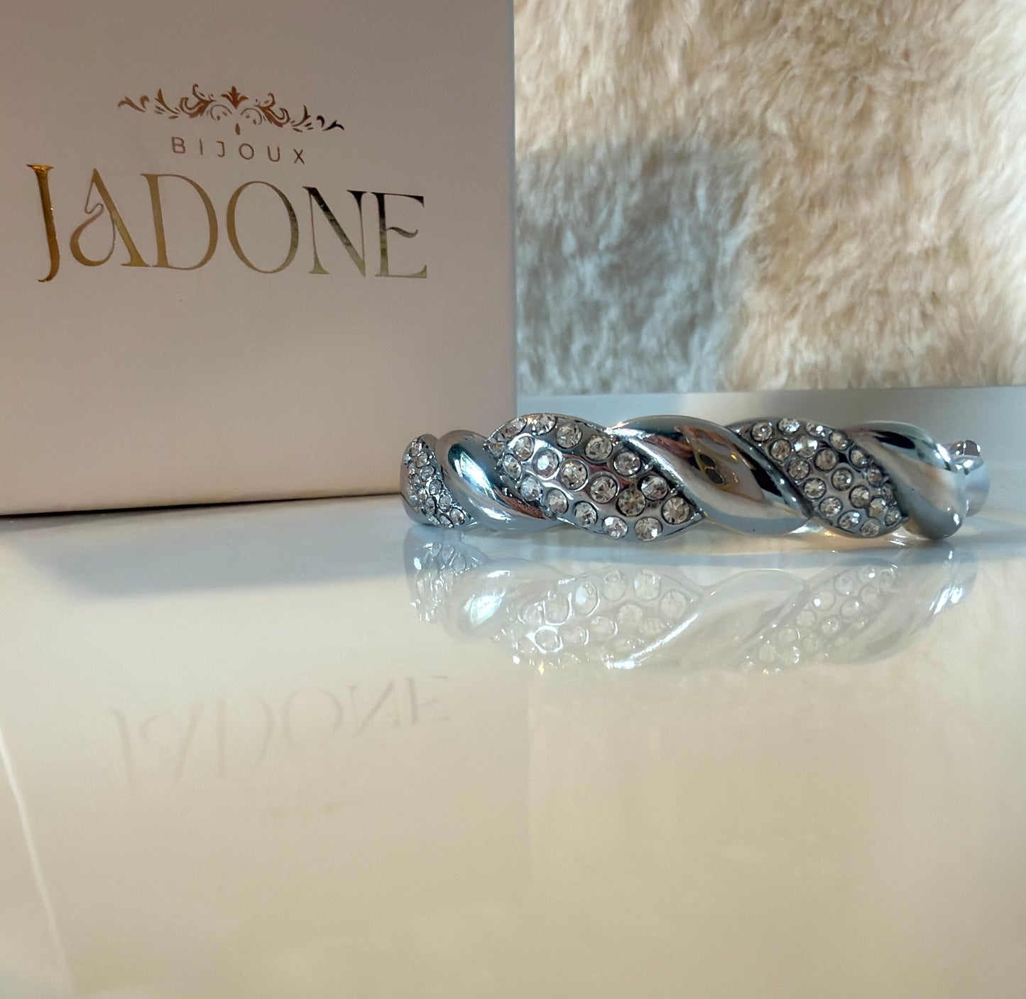 Mona l Bracelet jonc argenté ou doré